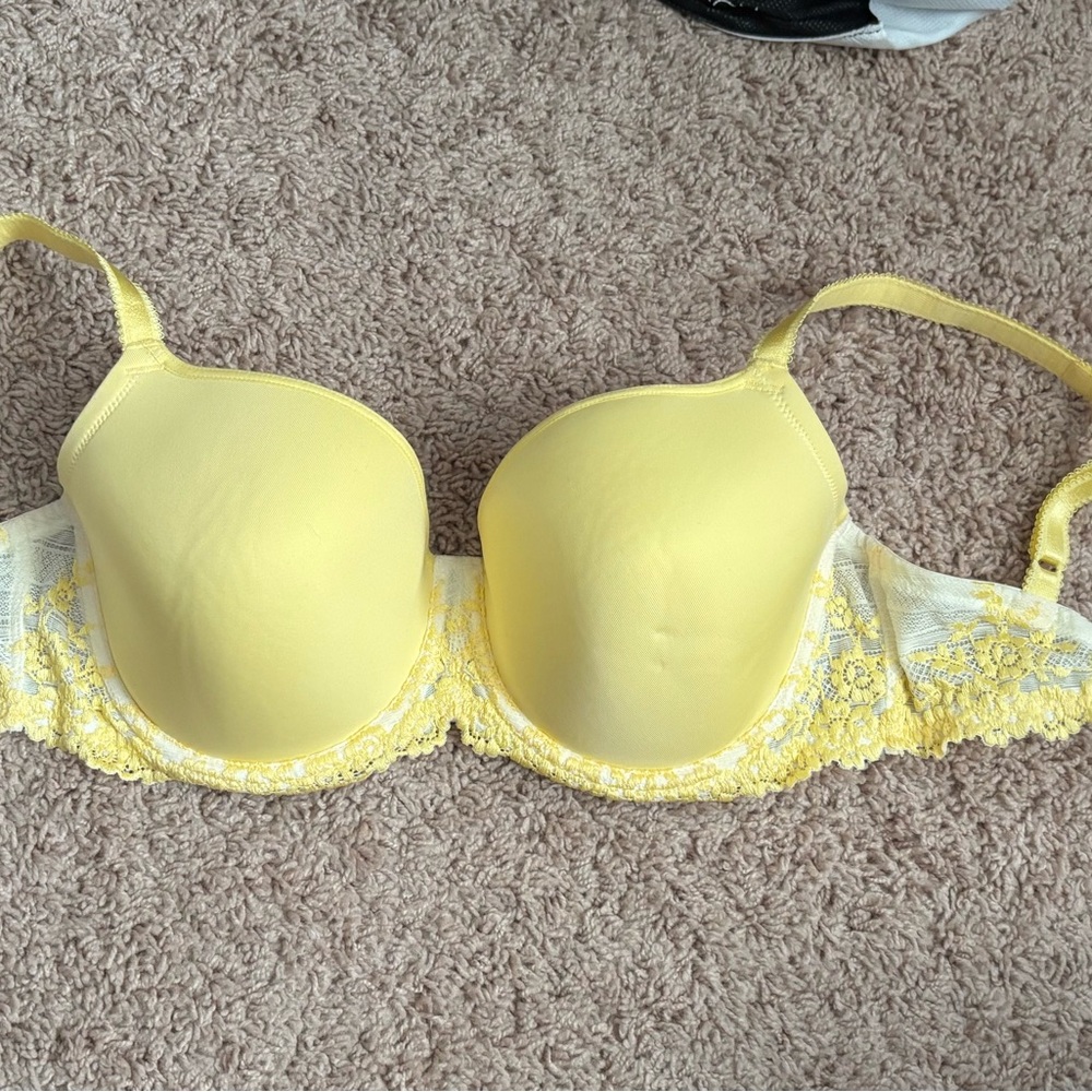 Wacoal Sunny Yellow Lace Bra